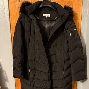 Calvin Klein Women's Black Hooded Puffer Jacket